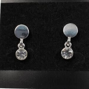 *NWT silver tone Cubic Zirconia drop earrings